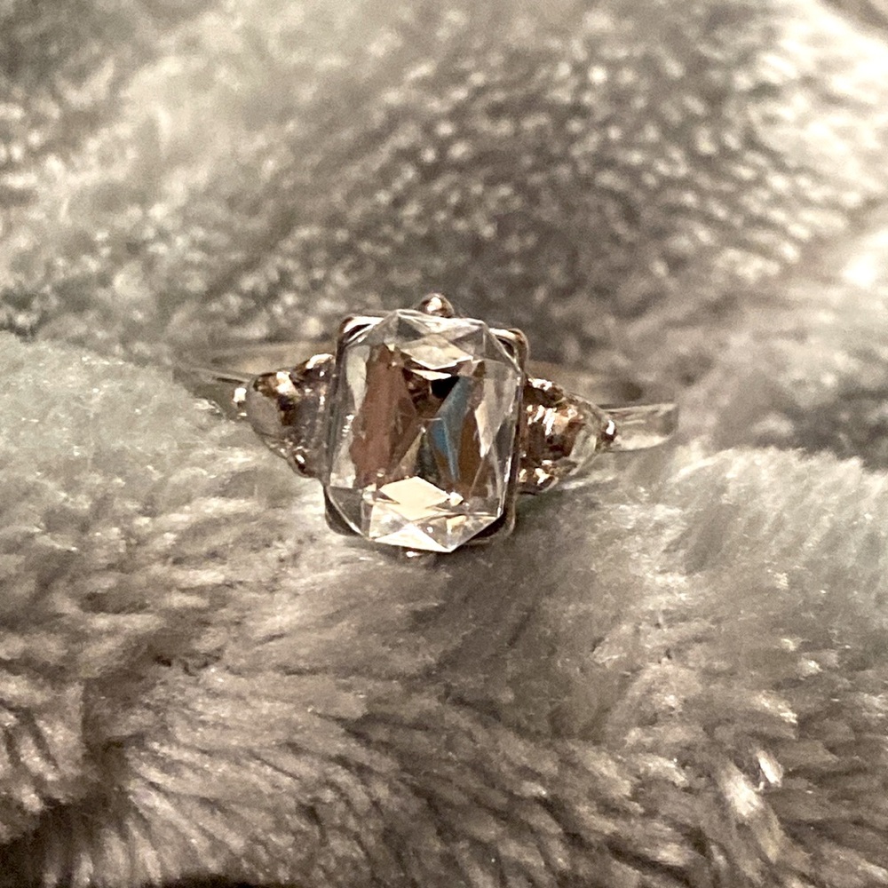 Rhinestone ring-Silver